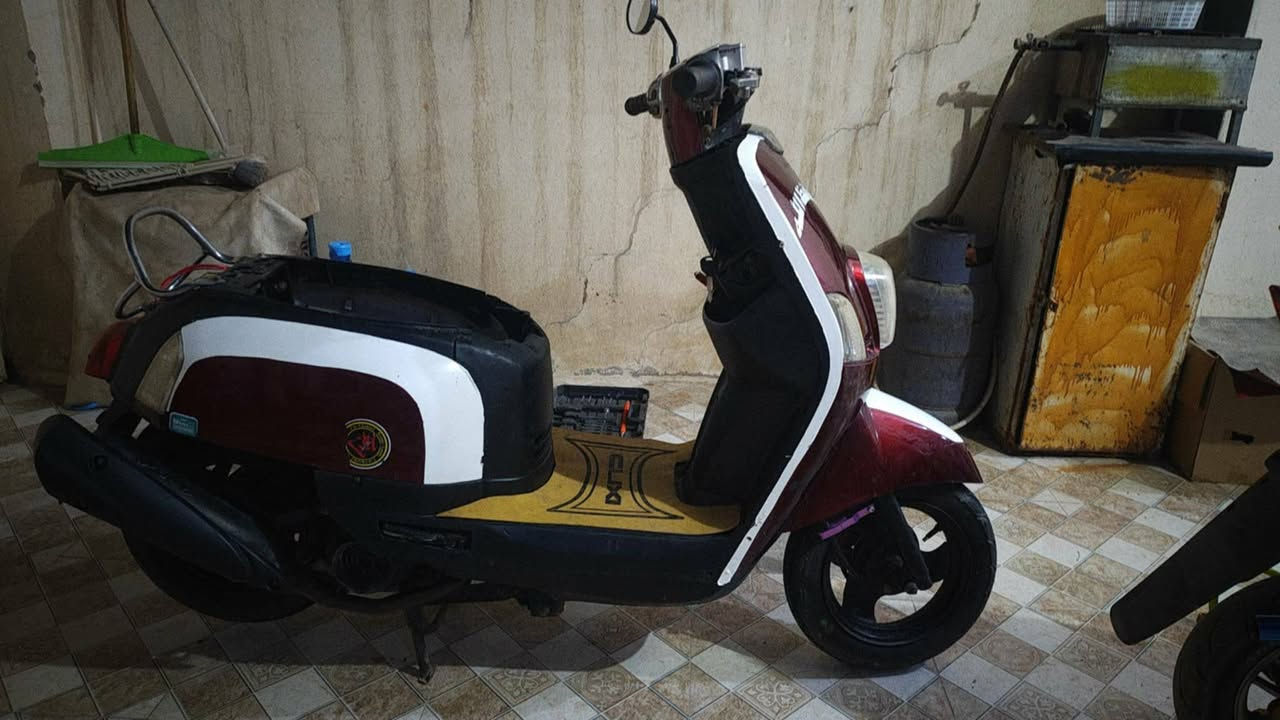 السلام عليكم ماكس بوليس للبيع دراجه كفاله مكينه ناعمه وخرسه بمعنى الكلمه دراجه رمبه بلاديه ممفتوحه كهربايات كلهة شغاله نكره بأي وقت  الدراجه نقصها بس فاكيوم وباتري سعر ٦٠٠ وبيه مجال تاخذها بالسعر اليعجبك مكاني ديالى بعقوبة الكورنيش للاستفسار خاص او واتساب او اتصال ***********
