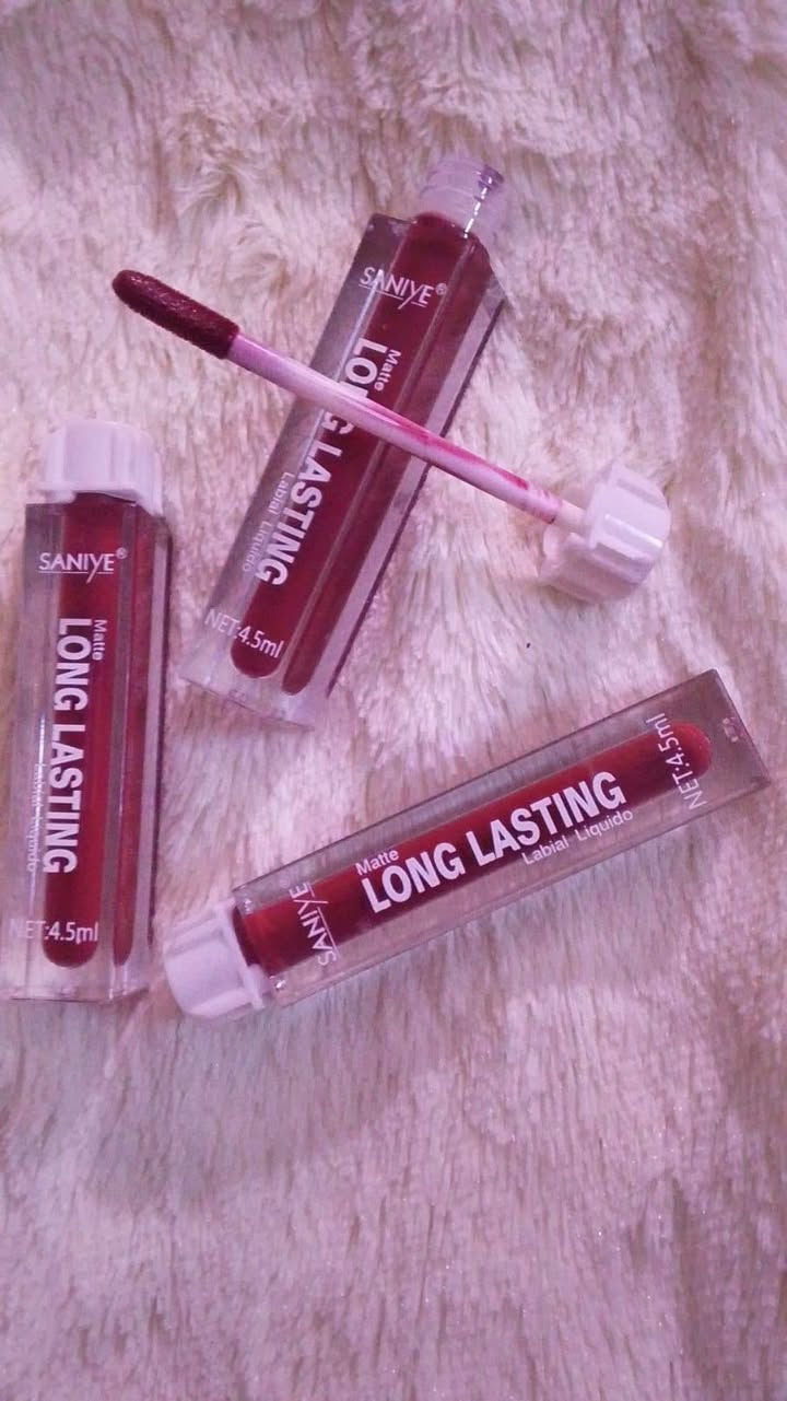 مكياج اوربي ماركات شرط الفحص
اصلي نفسه الي يبعونهن ب٣ وب ٥ يمي فقط
القطعه ع الف القطعه الف دينار فقط
للطلب *********** واتساب
