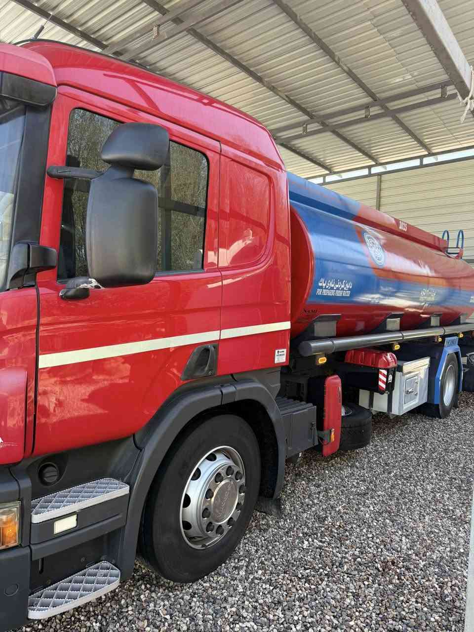 تنكر سكانيه موديل 2017 سياره جديده مابيها اي نقص تخم تاير جديد سنويه جديده رقم جديد مكينه خمسه الاستفسار المكان بصرة زبير ***********
