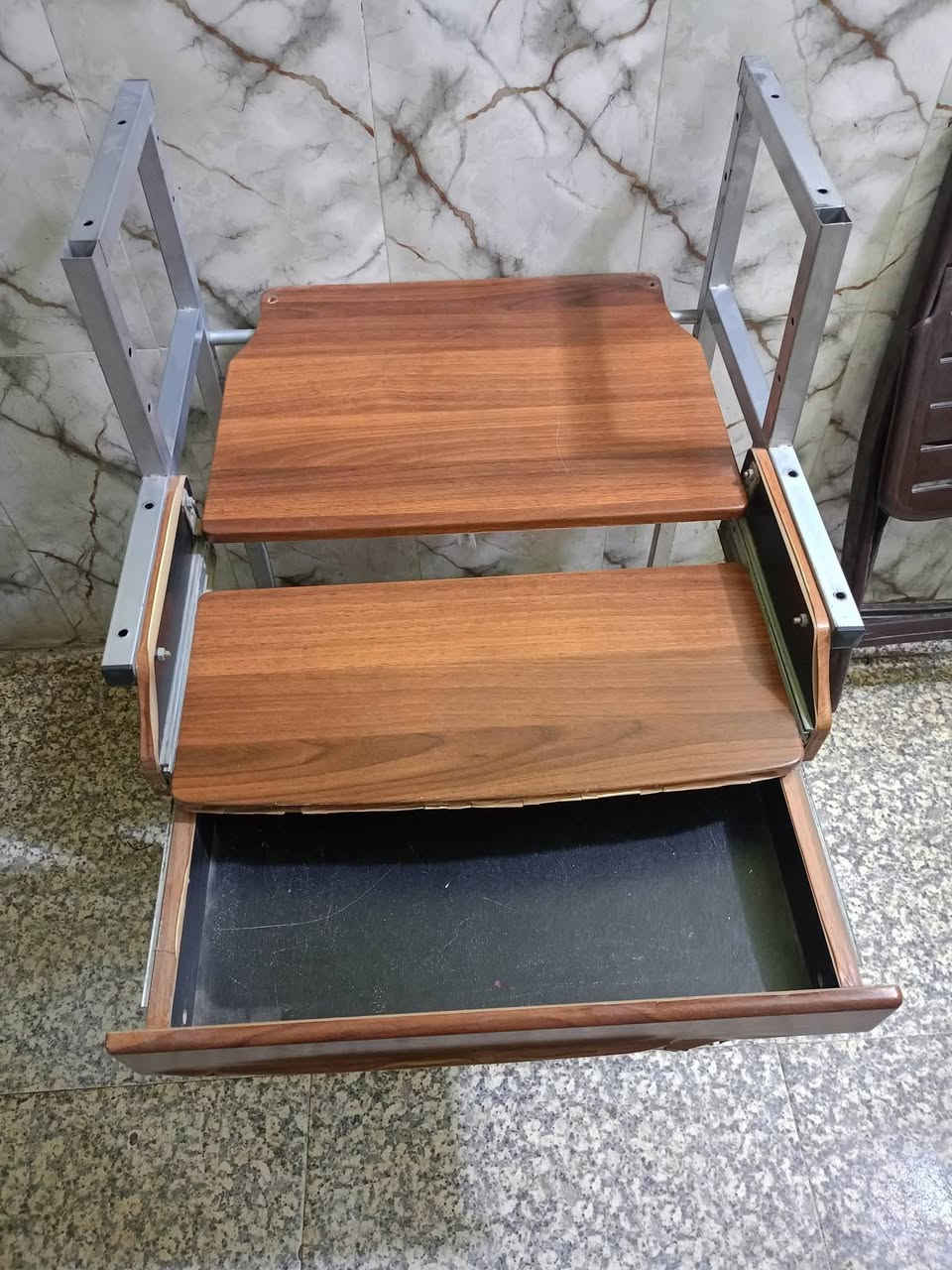 ميز حاسبة وكرسي اثنينهن ب 15 الف فقط رجاءا الي مايريد يشتري لايراسل وينطي موعد


**إذا كنت صاحب هذا الإعلان وتريد حذفه لأي سبب، رجاءا أرسل رسالة إلى الدعم الفني**