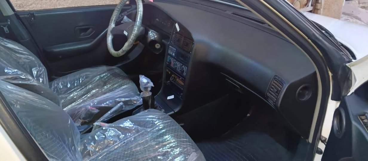 سلام عليكم من رخصت الادمن بيجو جيل اكس موديل 12 سياره بيه بارد بل جاملغ يمنه يم حافت ماصده بل باب صدر بيه صفحه سايق شخط مكحل باقي سياره مكفوله بلاديه كير مكينه جدد غرفته جديده تبريد ثلج مكينه لاتبخير ولا تنقيص كهربايات كل شغلاه صدر امامي خلفي جديد تخم تاير جديد سياره مال بيت  ربع ماتصرف عليه سنويه بسمنه ل 30  رقم نكليزي هزه جديده كبل تحويل بيه شويه خياسات تجي وشوف بعينك سياره احله من صور كله بلاديه  للبيع رايده 52وبيه مجال هاذ رقمي *********** سياره ماشيه 142الف ممتواجد ع فيس اتصل بيك خير وتدلل مكاني الدوره ابو دشير
