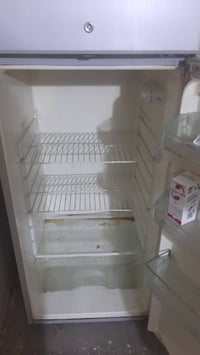 للبيع ٠٧٧١١٩١٤٣٩٤