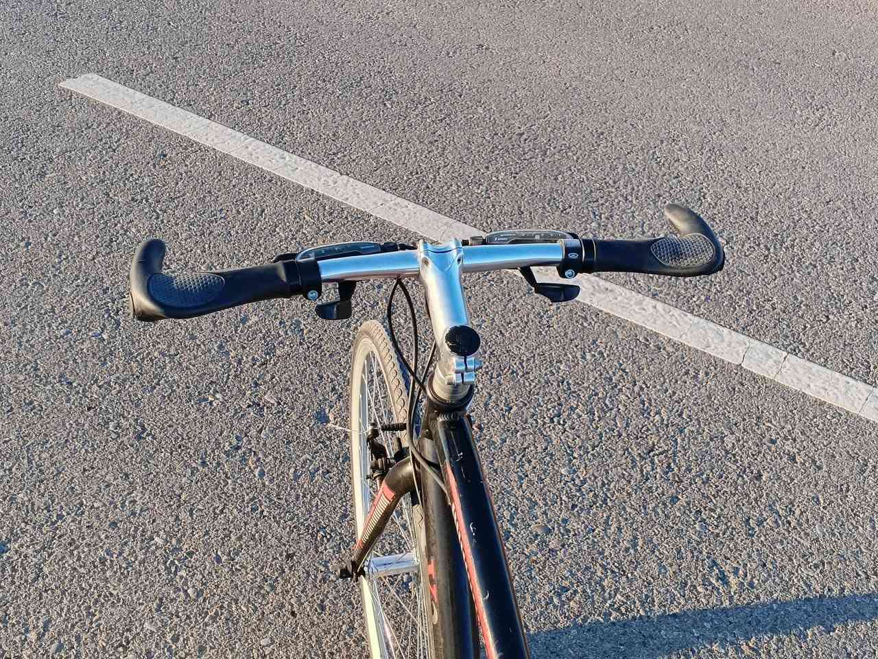 بايسكل c700
نظيف حيل و مستعمل شي قليل جداً 
مكاني موصل حي الصحة
السعر 150 الف قفل 
@إشارة


**إذا كنت صاحب هذا الإعلان وتريد حذفه لأي سبب، رجاءا أرسل رسالة إلى الدعم الفني**