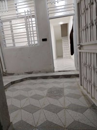 مشتملات للبيع المساحه ١٠٠ متر مربع قريبات عله شارع العام بعد ٣٠ متر عن...