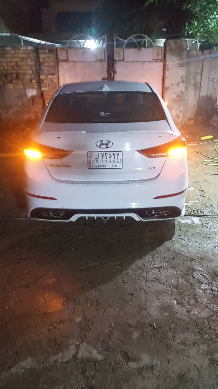 السلام عليكم النتره 2017 امريكي حادثه خشم البنيد وشويه بل لغد بدون ارباك رقم بغداد بسمي  مكانها بابل رادار جانبي وخلي شاشه وكامره بلاد تحكم جهتين اشاير بل مري لد انامي تدفه بل كشنات منظومت زنون عالي ناصي منظومت تبريد جديده السياره ما ناقصها شي  السياره جاهزه ما بيها نقص بيع او مراوس *********** ملاحظه ناشر سونار وفيديو لحد يسالني شبيها
