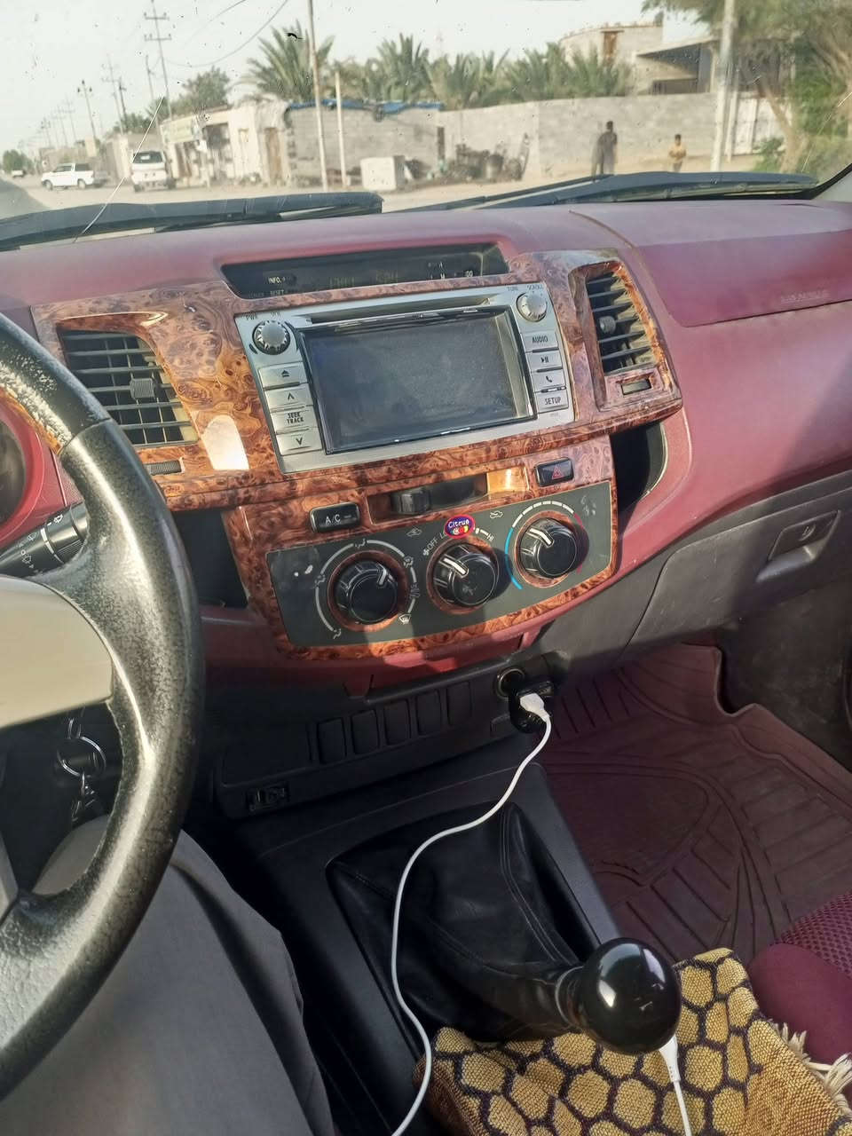 سلام عليكم سياره للبيع منتجيه موديل 13 رقم ميسان سنويه 29/ ***********
