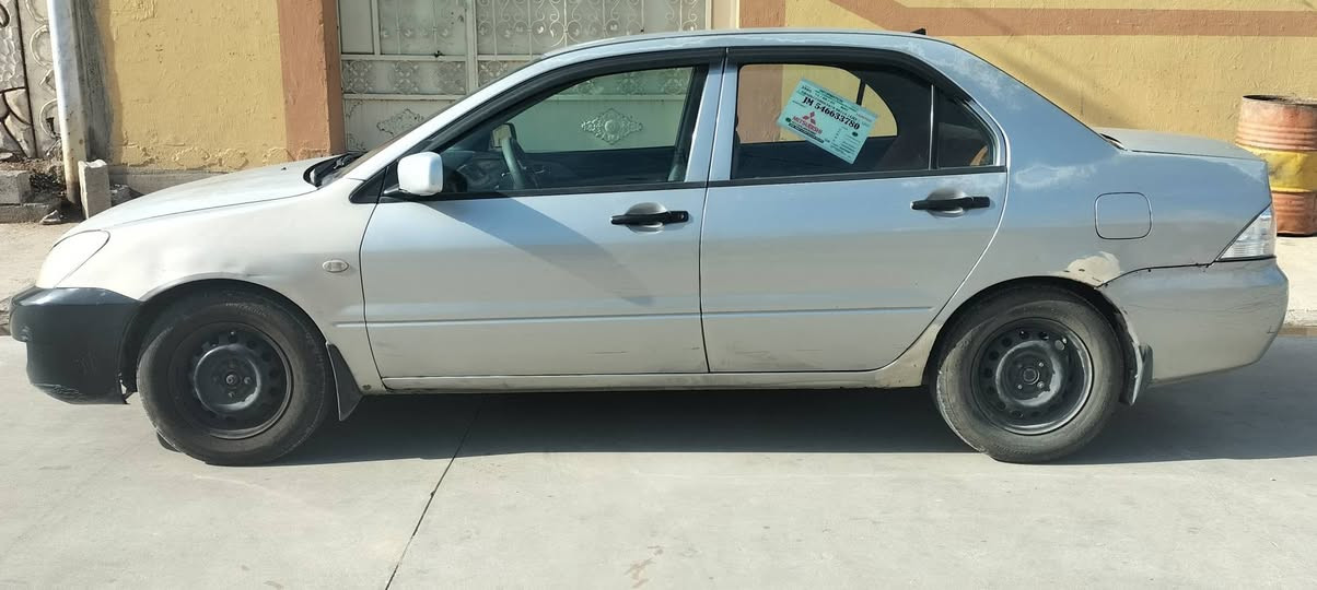 لانسر 2007 للبيع
حجم المحرك 1500
محرك  بي شوية تنقيص
وگير شرط
تبريد والتدفئة شغالات
گير عادي
السيارة بيها چلح وشخوط
وبيها معجون بالهلالات واضح بالصور
السيارة رقم ديالى مشروع وطني 
السنوية التاسع 2027
السيارة بسمنا 
مكان السيارة كركوك
السعر 58
للاستسفار ***********
