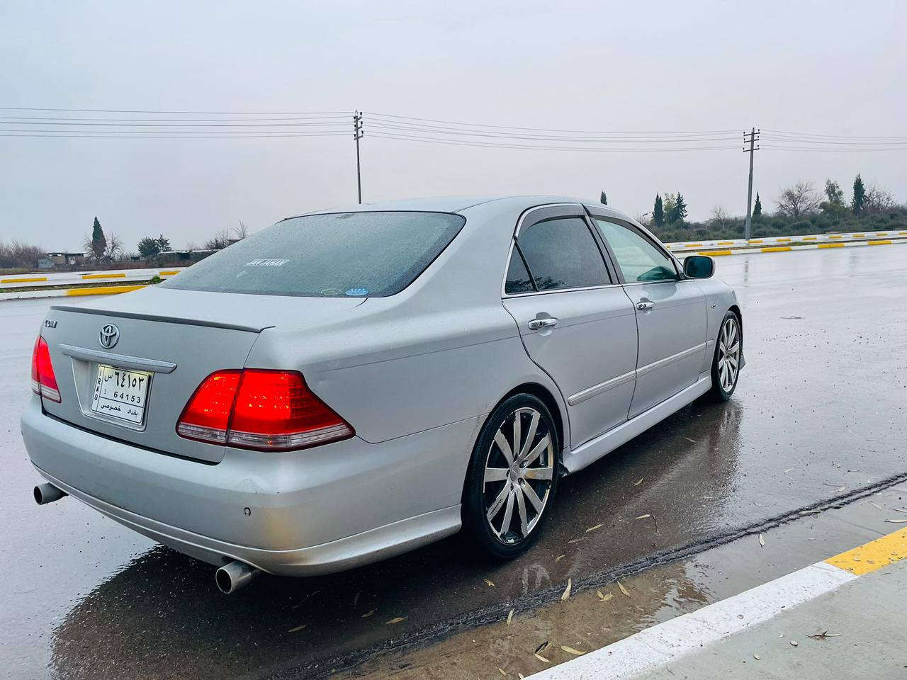 تویتا کراون سپۆرت بڕاوە
قەپات مواسەفات 
گێرومەکینە گەورە 182
ماشەڵا نمونەیە لەجوانی 
سیعری 52گەڵا کەمێ مەجال 
سەیارەکە بێ بۆیاخە 
شوێن هەڵەبجەی شەهید 

***********مشتەریت تەلەفون بکە حلبجة, السليمانية
