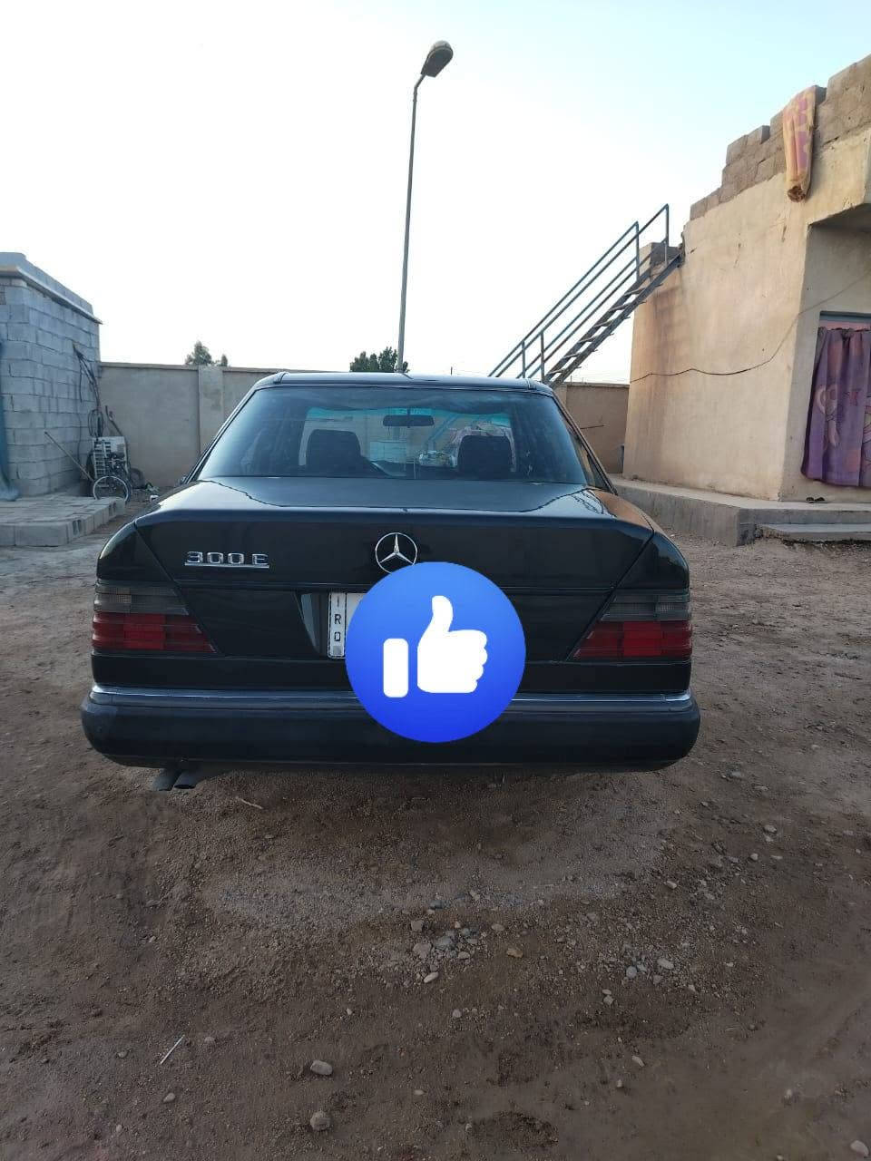 سلام عليكم
للبيع مارسيدس 
مديل 92
ومحرك 2500 بطه 
التبريد عاطل
رقم الانبار دولي
قواعد الدبلات بلاديه لا تعمير ولا لحيم 
بدون ظربه مصبوغه عام 
السيارة وارد ياباني
السنويه لحد 29
الجام الامامي كهربائي
سنتر لوك 
مكان السياره ميسان 
السعر 60
***********
