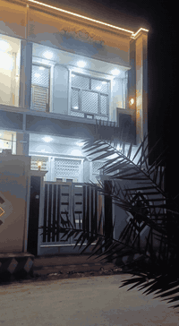 بسم الله
دار للبيع المساحه 100متر 5*20
طابقين فول مواصفات استقبال وصاله ومطبخ غرفه نوم صحيات 
الطابق الثاني غرفتين نوم وصاله وصحيات سطح خارجي 
التحرير الزراعي محمد ليلئ الجزء الاول قريب كلش من الشارع الرئيسي 40متر 
طابو سند 25
الاتصال ***********
