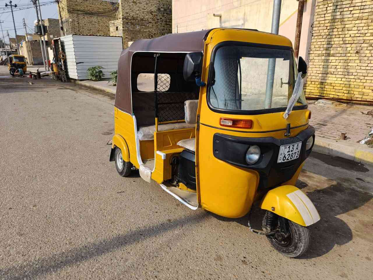 تكتك ٢٠ شهر ال٥ بيها باردات بدون معجون اوصبغ مكان المجر الكبير الشراي يتصل مكلف بلنشر ***********
