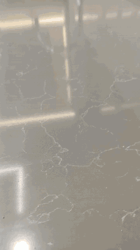 السلام عليكم سعر المتر 250 دولار ***********
