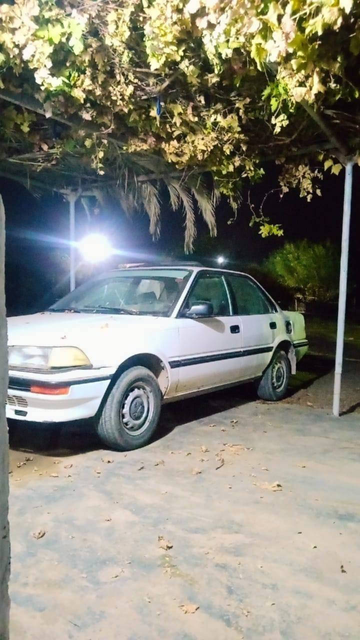 كورلا موديل ١٩٩٠ رقم صلاح الدين الأماني بسمي السعر 50 وبيها مجال كير محرك شرط رقم الموبايل ***********
