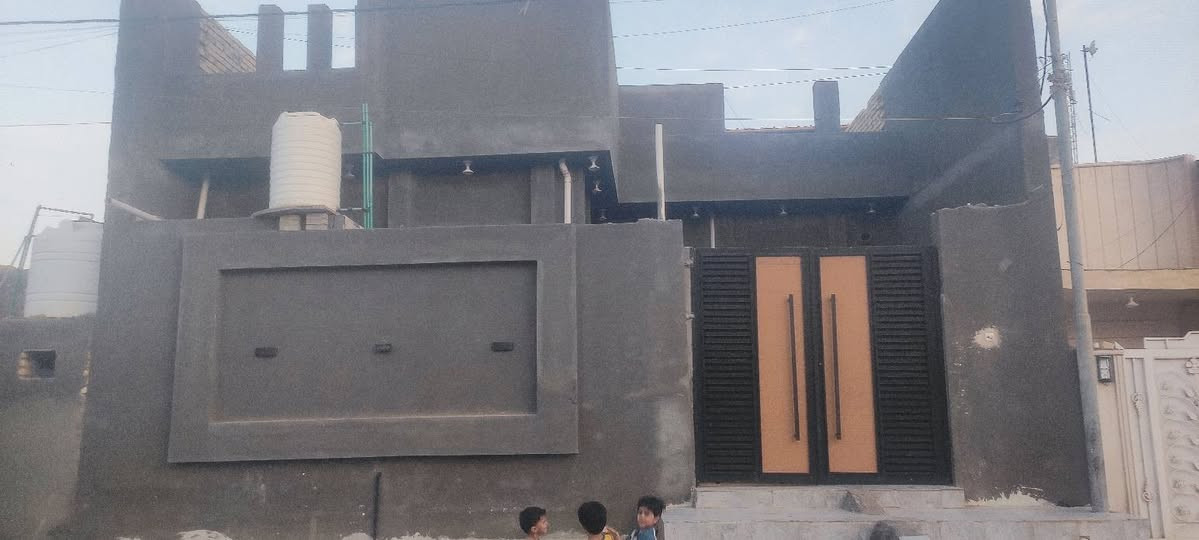 سلام عليكم ورحمه الله وبركاته
بيت للبيع في الجربوعية اولى مطلوب لاسكان تفاصيل اتصال على رقم *********** مساحة 200 متر بناء سنة 2025
