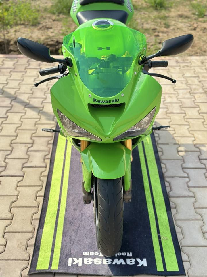 اللهم صلي على محمد وآل محمد
كاوسكي 2004 636cc
مكينه مكفوله من فتح ومن بيرن ومن بكن
دراجه عباره عن لوحه فنيه 
جامه رياضيه مميزه
اشاير رياضي 
تايرات جدد
حته المرايات البلاديات مال الشركه
مكاني واسط العزيزية
متواجد خاص او واتساب
رقمي ***********
