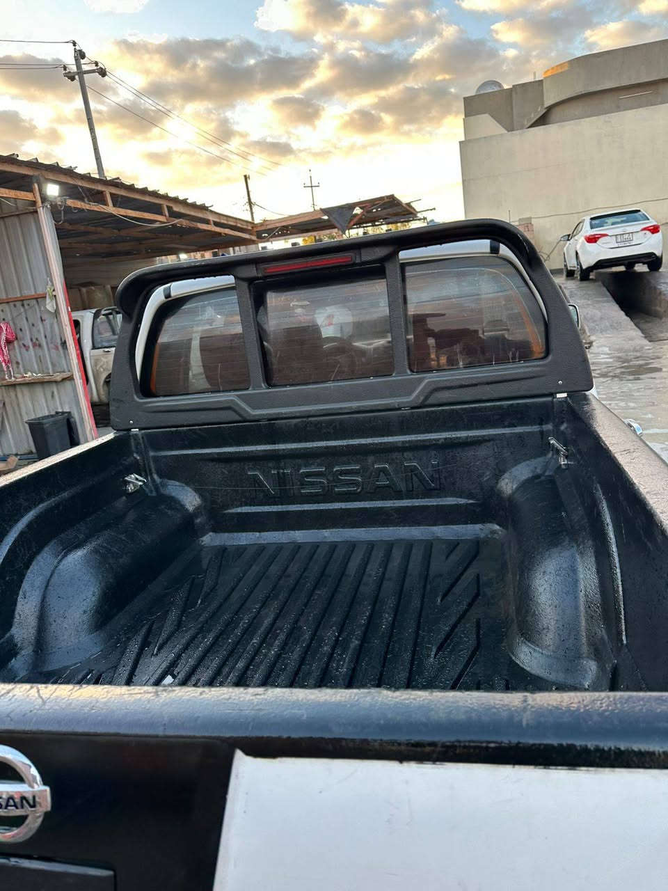 نيفاره ٢٠١٢ كاز رقم سليمانيه جديد مكفوله من الصبغ
الاتصال على الرقم
 ***********
مكان كركوك 

سعر ١١٠
