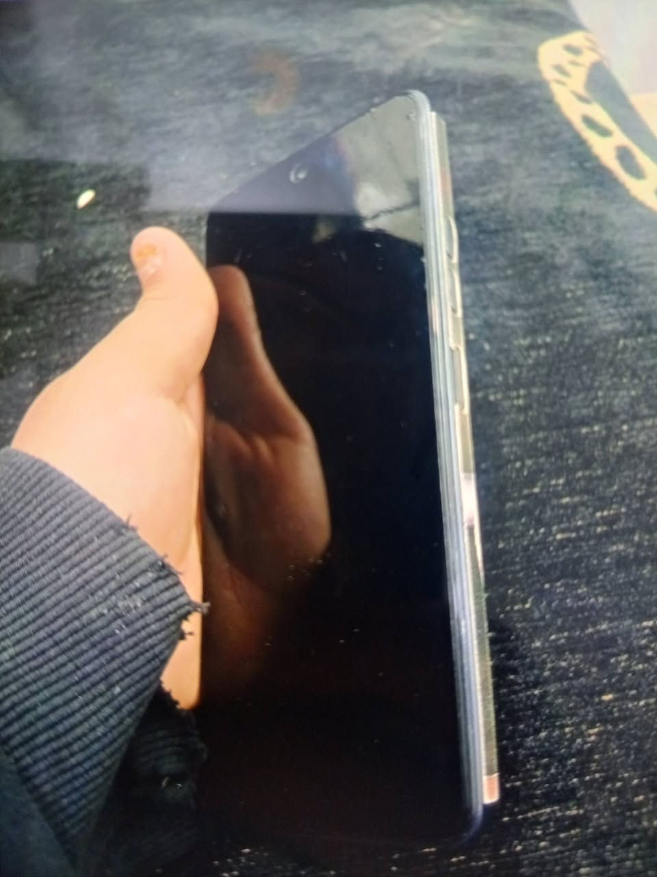 جهاز تكنو كانون ذاكره 256 الجهاز نضيف كلش السعر 110 وبي مجال كارتونه ويا الرقم *********** واتساب مفتوح
