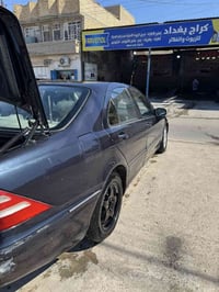 من رخصت مدير الكروب مارسدس غواص مديل 1999سياره تخبل بس بيه بعد ملاحضات...