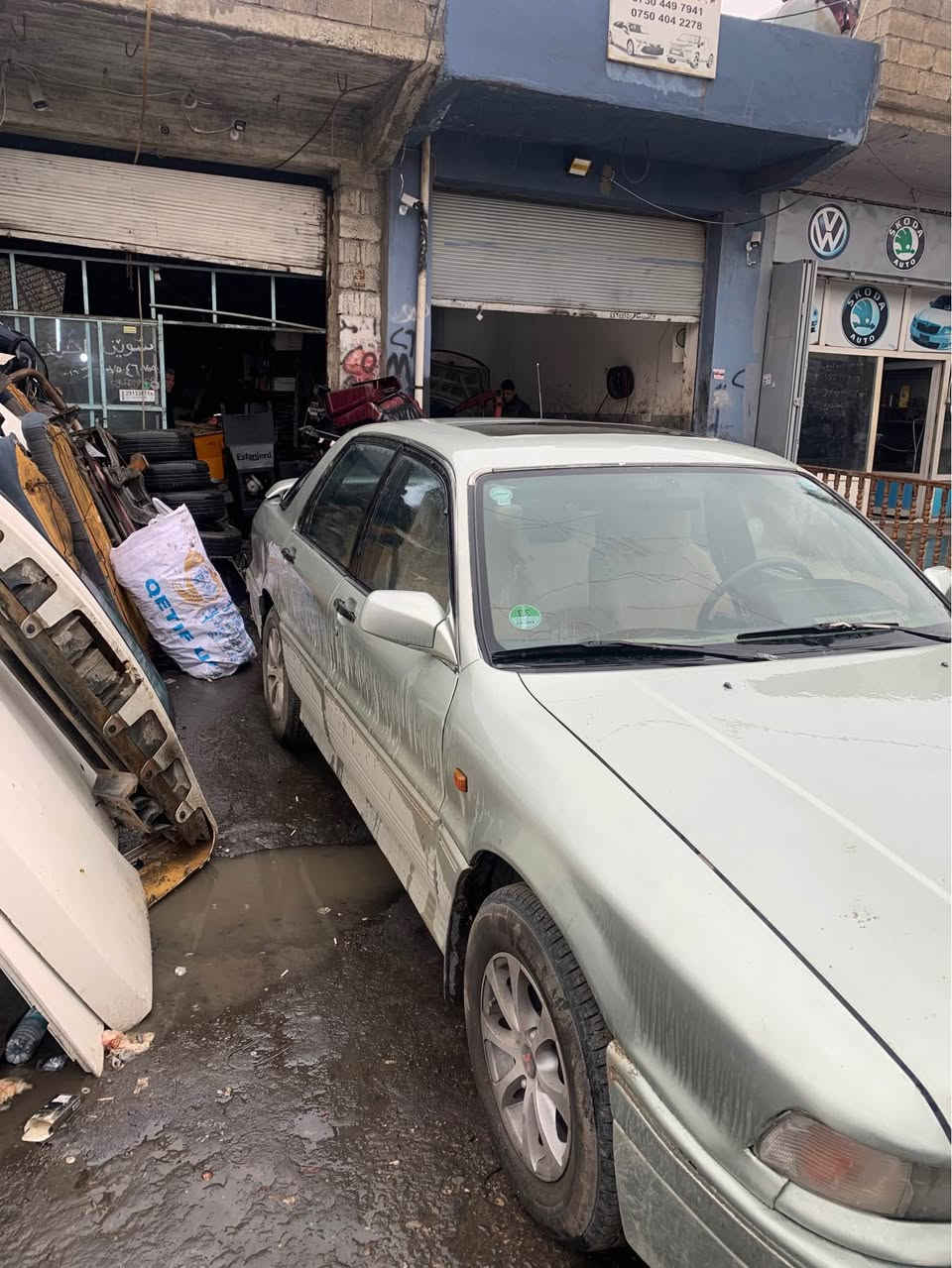 گلاند مۆدیل ١٩٩١ گێرو مکینە بەشەرت مکینە ٦٣یە سبوخ حامە لۆ جوانی تحویل وەکالە بەشەرت 
نرخی ٢٩ وەرەقەیە
*********** أربيل, العراق
