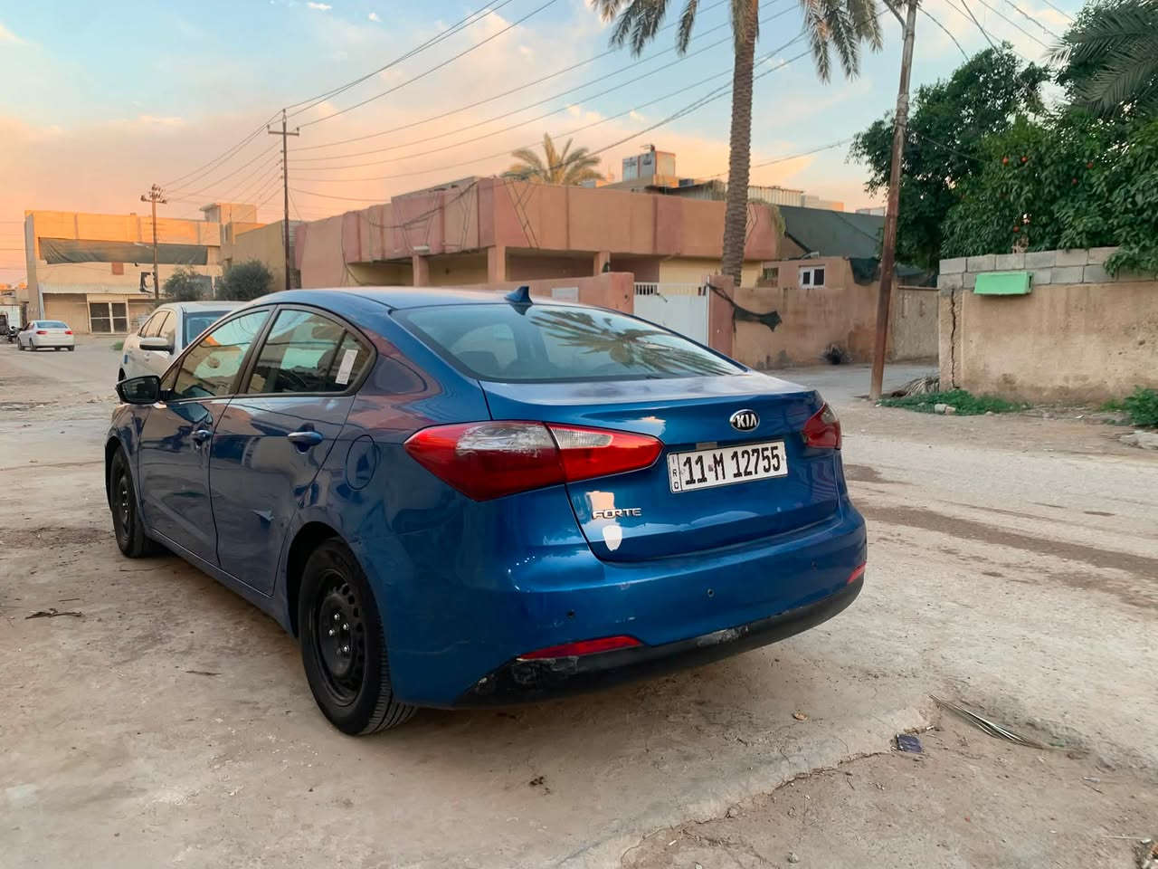 فورتي البيع او مروس موديل 14 سياره بيها قطعه وحده *********** إذا مروس احدث وانطي فرق
