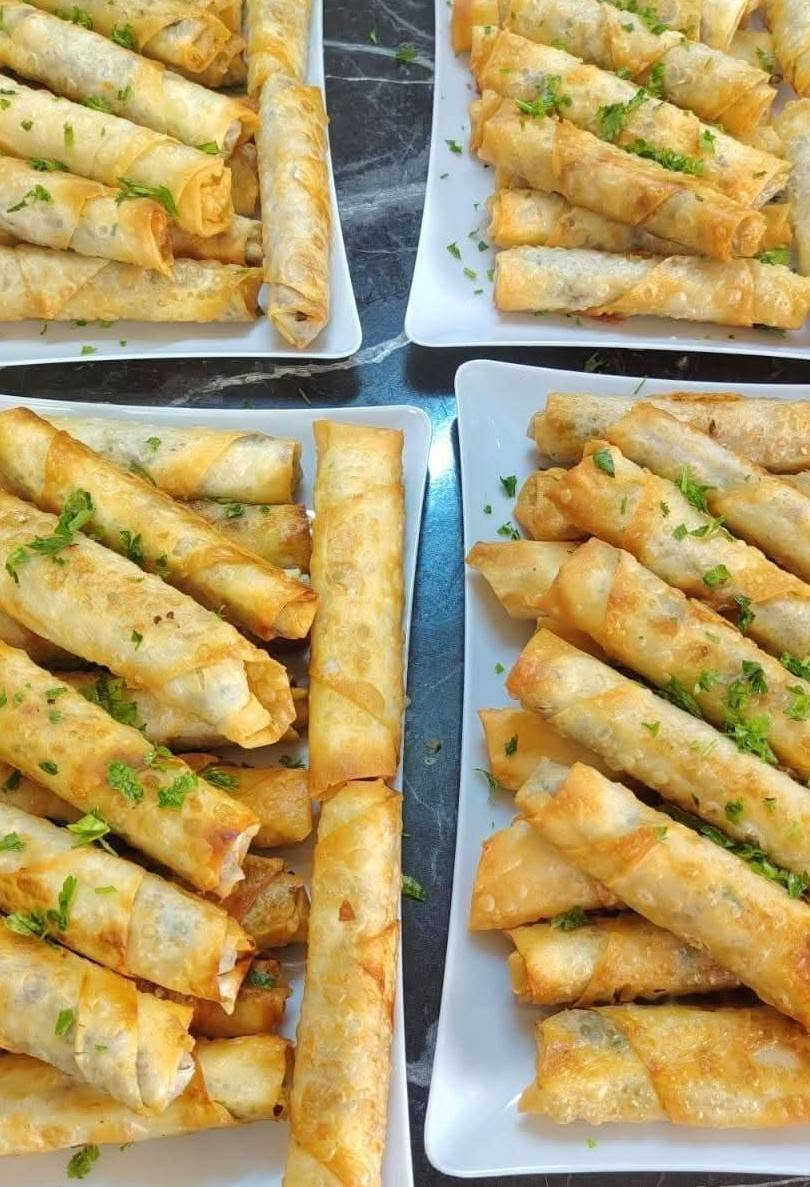 مساء الخير اليريد يحجز عالكبب والمعجنات والدولمة يحجز من هسة ومن الله التوفيق للاتصال على الرقم ***********
