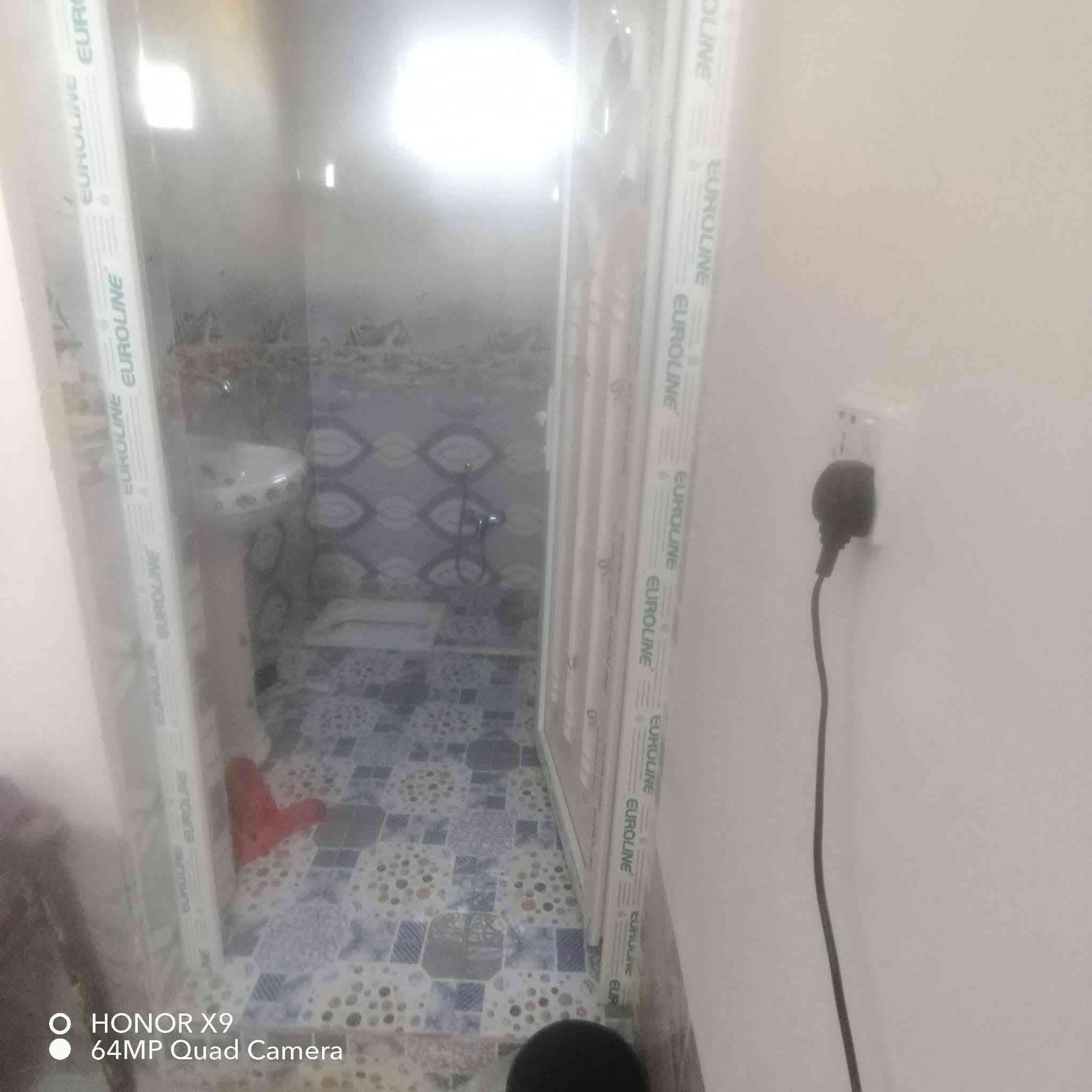 ع بركة الله 
مشتمل زراعي  للبيع  طابقين 
مساحته ( 100 ) متر 
غرفتين نوم وصاله واستقبال ومطبخ 
البيت كلش حلو وكله سيراميك 
تحويل مباشر 

موقع حي الامير خلف صيدلية الاولى 
السعر ( 53  ) مليون وبي مجال للشراي 

*********** الشراي يتصل
