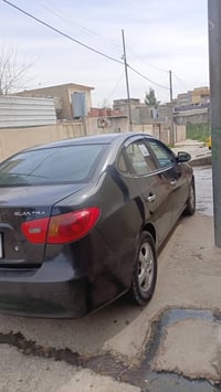 للبيع الانترا موديل 8 رقم نينوى كربون بنزين بيها محرك 16 كير توماتيك م...