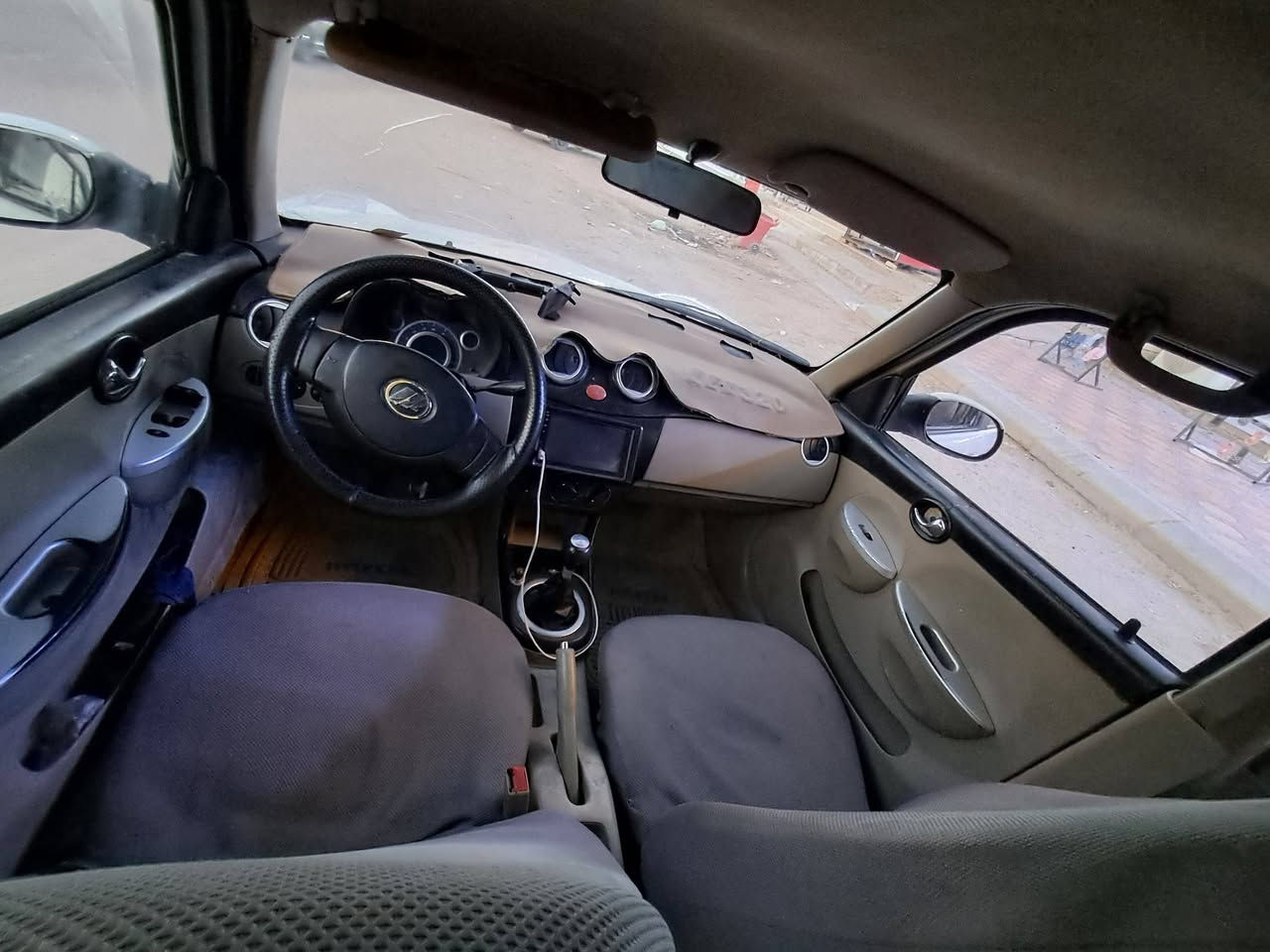 سلام عليكم ليفان ٣٢٠ مكينه كورله بيها لاستيك ولف فقط سبح من شغل لاتنقيص والاتبخير حداديه تخم تاير سنتر لوووك شاشه كامره سستم سمعات كربائيات كوله شغاله مكفوله صبغ وتبديل 
ويل كروم ٣ سويجات سنتر رقم كربلاء مالكها بلكوفه سنويه نافذه سعر ٣٥ مكانها كوفها ترهم مراوس حسب القناعه ***********
