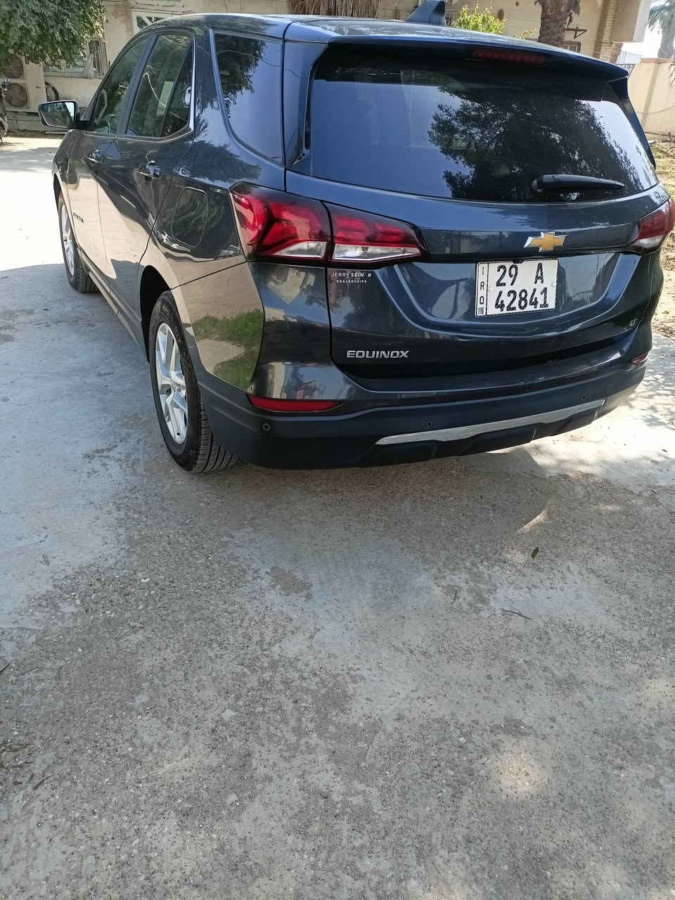 ..شيفروليت ايكونكس..
موديل 2023
رقم واسط 
ماشية ٣٣الف 
السعر ١٨٥ وبي مجال 
حادث موضح بلصورة تبديل بنيد فقط 
مواصفات
فئه LT
تشغيل عن بعد
كشن كهرباء
داخل  لونين 
اشاير بلمري 
منظومة زنون
كشافات بالدعامية 
شاشة كامرة 
توقف ذاتي
مثبت سرعهة
مانع انزلاق
مانع اصدام 
رادار امامي
تشغيل بصمه 
ابواب بصمة
جنطة شفط 
سايد بريك بصمة 
تبريد قطعتين
كير اوتو +عادي

 للاستفسار  ***********
