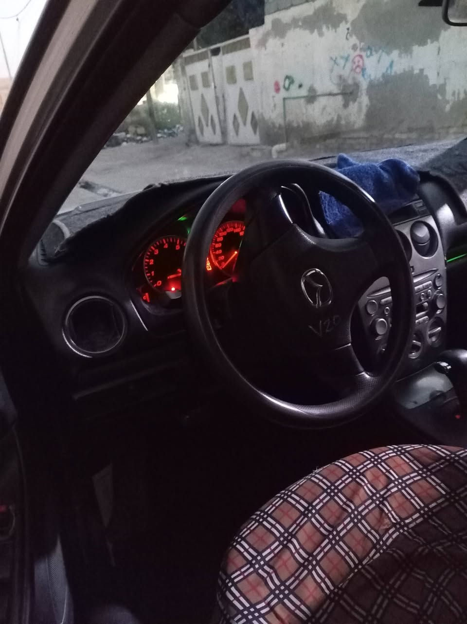 سلام عليكم سياره ماصده زوم موديل 2004رقم نگليزي بابل بسمي سنويه لل 30كير ومكينه 1800اوتماتيك راديتر جديد باتري جديد الحداديه جديده كهربائيات كله شغاله غرفته حلوه ومرتبه سياره جاهزه للبيع او مراوس مكاني الكوت سعر 40
***********
