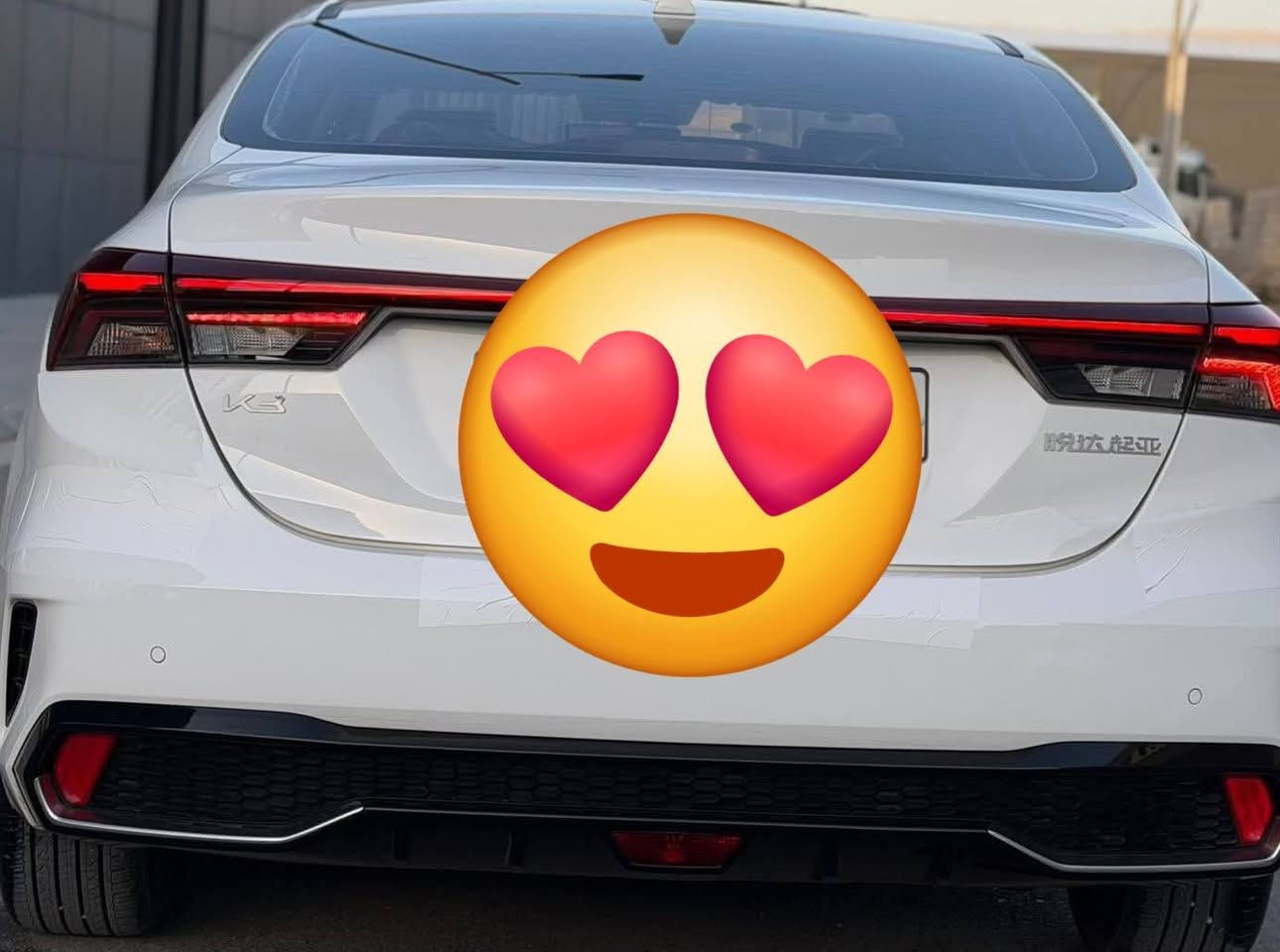 السلام عليكم فقط بيع بدون مراوس مكانها النجف قضاء ابو صخير
للبيع k3 خليجي تجميع الصين موديل 2024 سياره بدون صبغ سياره بحاله الزيرو ماشيه ٢٢ الف ونص نظيفه ومواصفاتها المعروفه مكينه 1500 دبل النوزل الاقتصادي فول مواصفات 
سلايت شاشه كبيرة  لمس حساسات اماميه خلفيه لد نهاري مري شفط وي السويج كشانات جلد 4 انظمه قياده ويلكب كروم 
السياره رقم أربيل  
 ..السعر ب138$$ ورقه 
الرقم *********** واتساب موجود
