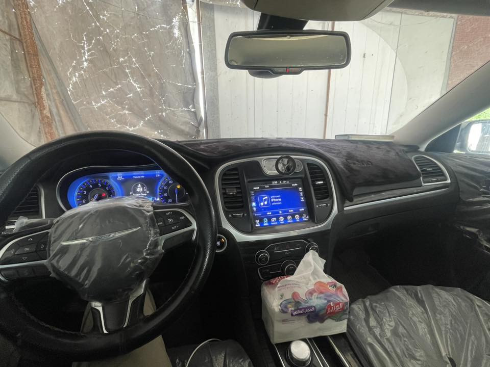 اوباما مديل 18 ادوات كصتين مكان سياره بصره السياره جديده متعوب عليها رايدها 80 وبيها مجال 
***********
