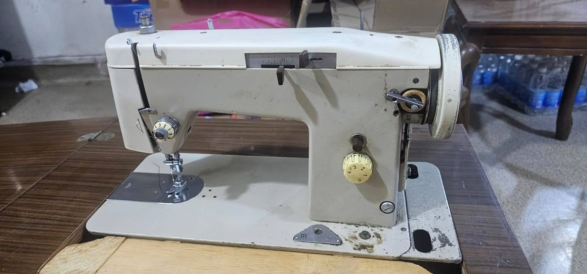 أغراض للبيع بسعر مناسب مكان البياع الاستفسار علئ رقم
***********
