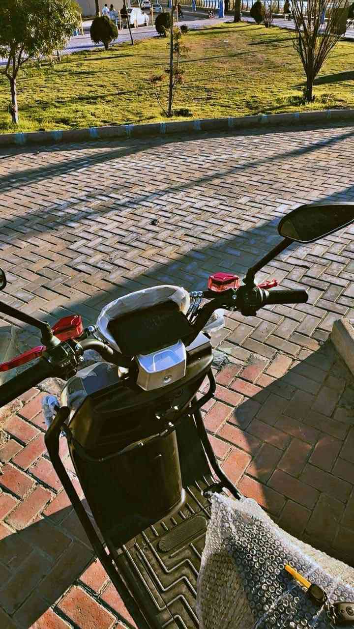 السلام عليكم البيع موطور سكنس الماسه الموطور نضافه فول بطاريات فول عل فحص مكان فلوجه السعر ب٦٥٠ وبي مجال الطيبين لاستفسار عله الرقم التالي *********** /
