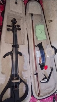 كمان كهربائي • للبيع • كربلاء