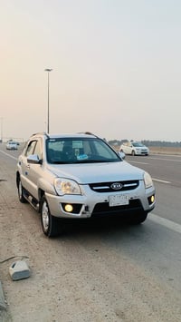 سبورتج • ٢٠٠٩ • مكينة ٢٠٠٠