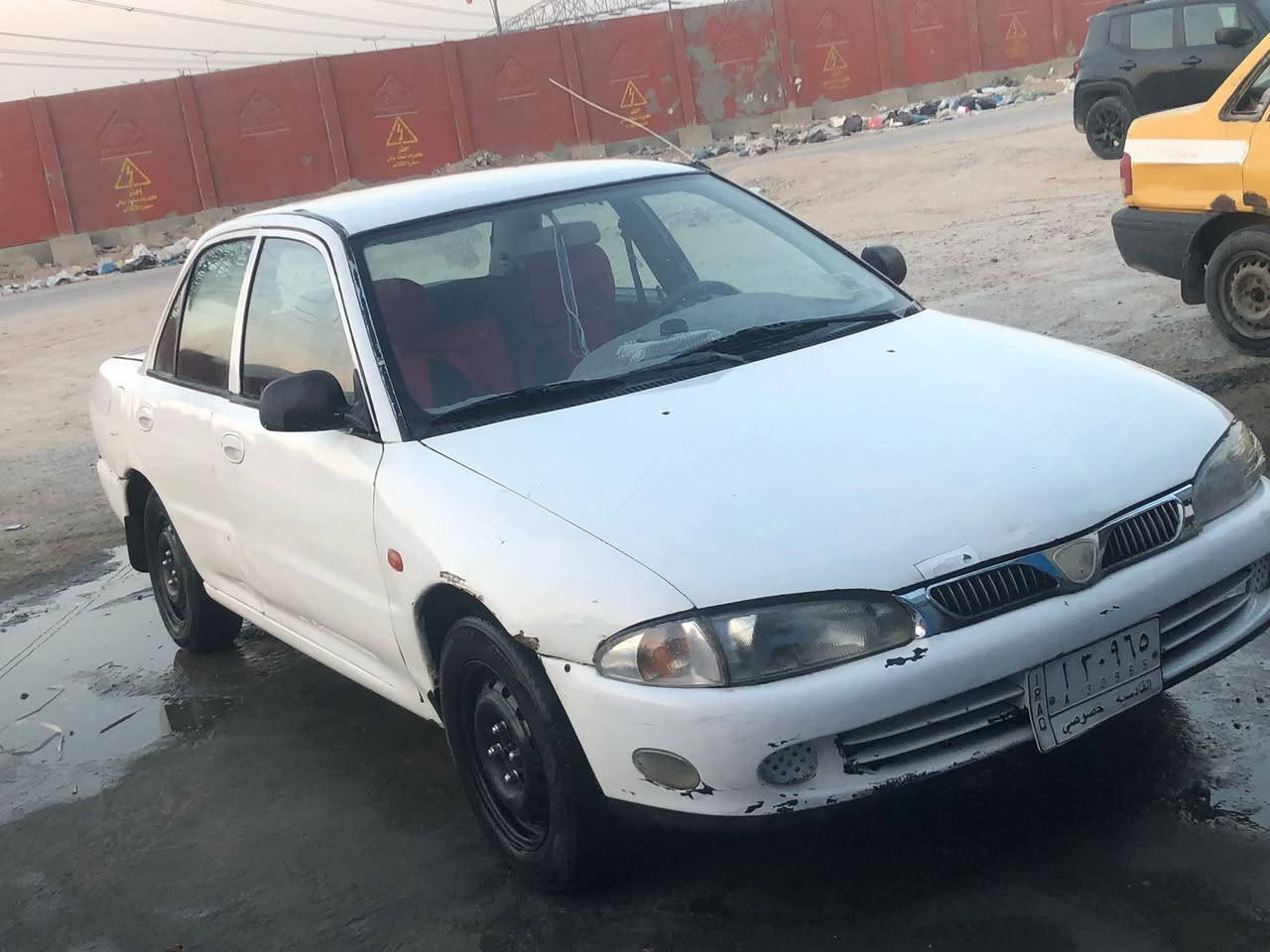 السلام عليكم بروتون موديل 2001 رقم قادسيه الماني سنويه ساقطه نهايه ال 20 مداور مباشر مكينه وكير بحاله جيده الحمدلله كهربائيات كلها شغاله من الطول للطول حداديه 60 بالميه السعر 26 بيه مجال مكاني ناصريه مركز المحافظه قرب كراج بغداد الموحد وانه بالخدمه ***********
