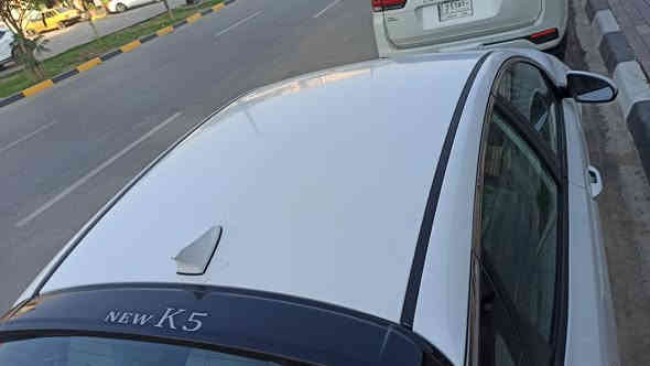 اوبتيما امريكي موديل ١٧ ماشية ١٠٦ حادثها جاملغ الامامي الايمن وعندك طخة بالباب  الخلفي جهة السايق ومرشوش والباب الايمن الخلفي بي بارد بسيط سيارة نظيفة رقمها بابل وباسمي مكانها بابل المركز 
السعر ١٢٨ قابل للتفاوض 
***********
