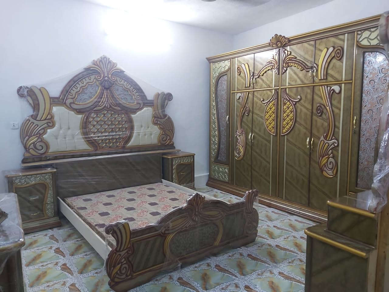 غرفه صاج عراقي جديده ابد ما مستعمله للبيع بسعر مناسب للتواصل معى الرقم فقط بي واتساب ***********
