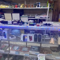 محل للبيع كامل محل كلشي وكلاشي للبيع بي غراض مال صيانه وكرسي وميز كامل...