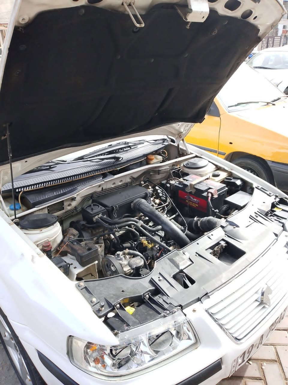 سمند موديل 11 ماشيه 105 حقيقي السياره بدون ضربه بدون صبغ فقط بيه رصعات بل باب 200 ورصعه بل جملغ مكحله كد شبر ترايدك 200 شرط سياره من كلشي جاهزه السعر 48 وبيه مجال بصيط خوان جماعت 40 مابيع لا تعب روحك اشوفك حك جيتك العنوان بعداد الاعظمية للتواصل ***********62
