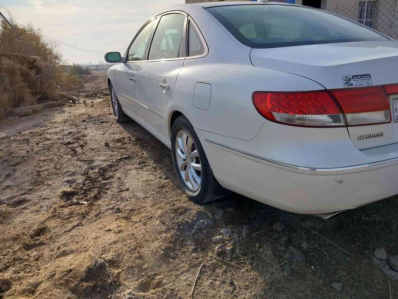 ازيرا 2008 مكفوله محرك 3800 رقم بغداد الدولي مكان السياره واسط السعر 125 وبيها مجال قليل 
***********
