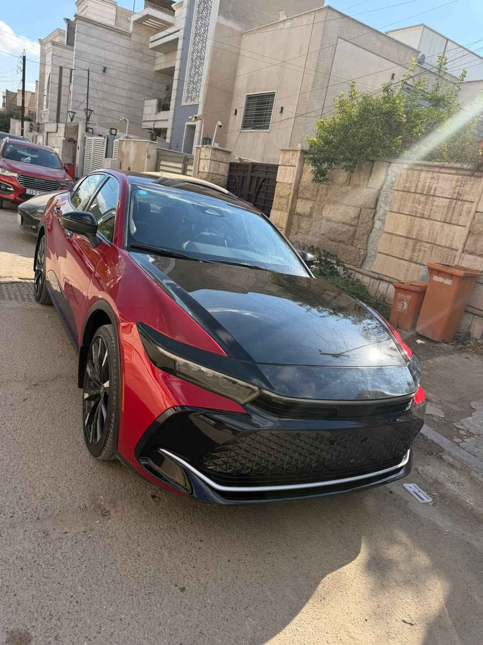 تيوتا كراون ماجستا ماكس هايبرد
للبيع فقط بدون مراوس

موديل :2024

الون :احمر مع اسود بلادي
الممشى : 6 الف فقط 
حجم المحرك : 2400 توربو هايبرد

💎 ســعــر ✅ 285 ورقه 

الفئه :platnium
: المواصفات 

- لايتات 4 عدسات متحرك
- حساسات امامية
- ⁠حساسات خلفية
-  جلد ⁠حضن كنتارا بلادي
- ⁠كشنات تدفئه + تبريد
- ⁠شفتات ستيرن
- ⁠ستيرن تدفئه
-نقط عمياء 
-سستم صوت JBL
-بنوراما
-خزن ميموري 
-حساس عين
-اوتو بارك
وباقي المواصفات المعروفه بال بلاتينيوم

حادث السياره بنيد ودعاميه مبدل نفس اللون بدون قطره صبغ كفاله طاكه ايرباكات ستيرن + دشبول راجع صور حادثه واتساب

السياره جاهزه بالكامل معايزه برغي بشرط والبجم مغلف افلام حمايه ppf 

للتواصل ::- ***********
