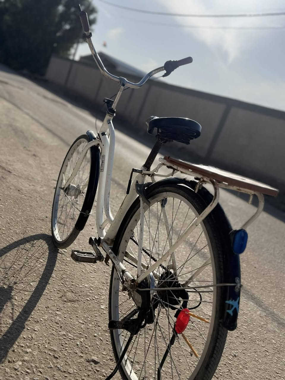 السلام عليكم بايسكل حجم 26 ما ناقصه اي شي العنوان بابل النيل  السعر 105 وبي مجال للطيبين لاتصال على هذه الرقم ***********
