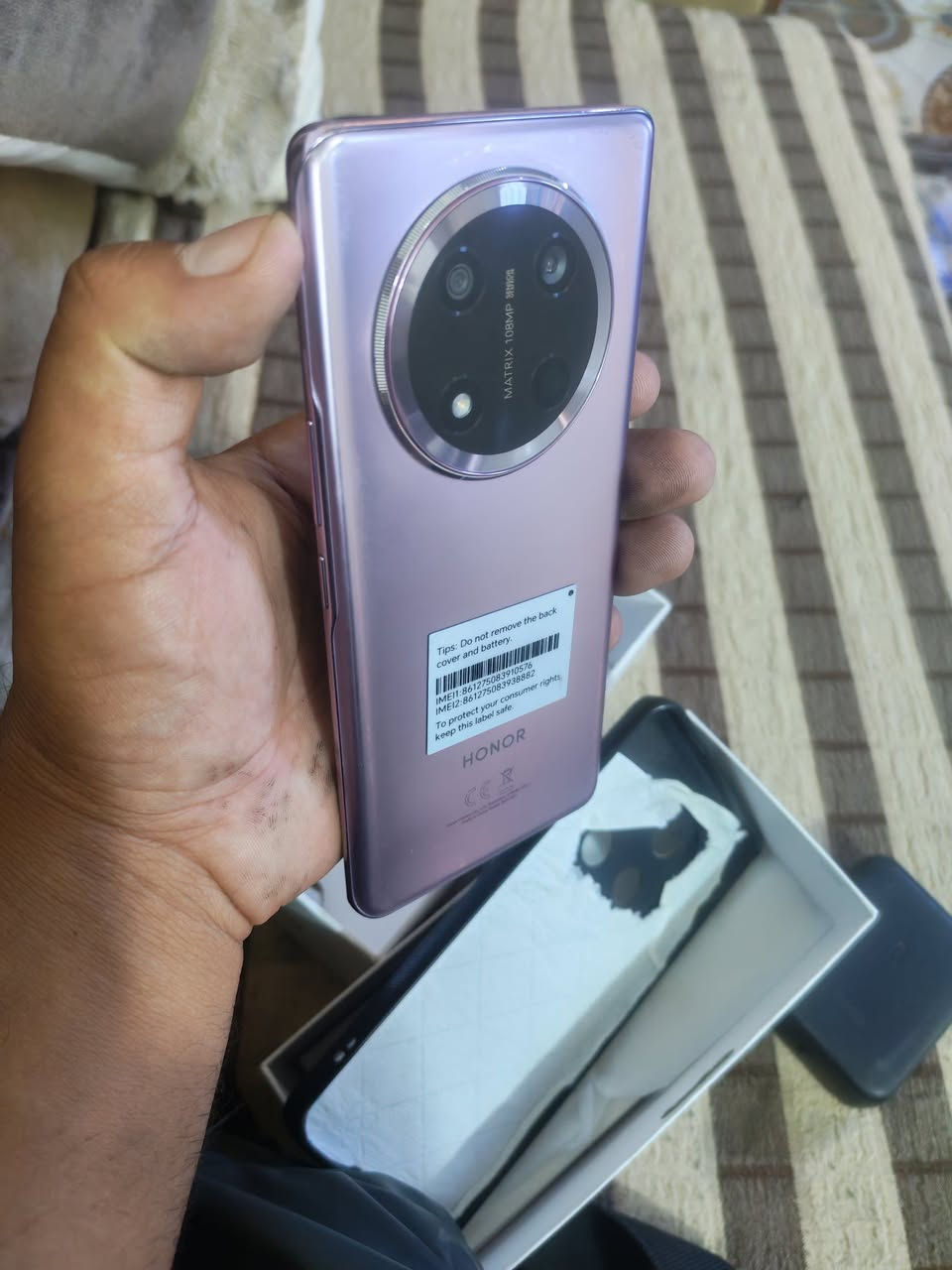 السلام عليكم هونر x9c ذاكرته 256 وياه كارتونه فقط سعره 350 وبي مجال سعر الجديد 450


**إذا كنت صاحب هذا الإعلان وتريد حذفه لأي سبب، رجاءا أرسل رسالة إلى الدعم الفني**
