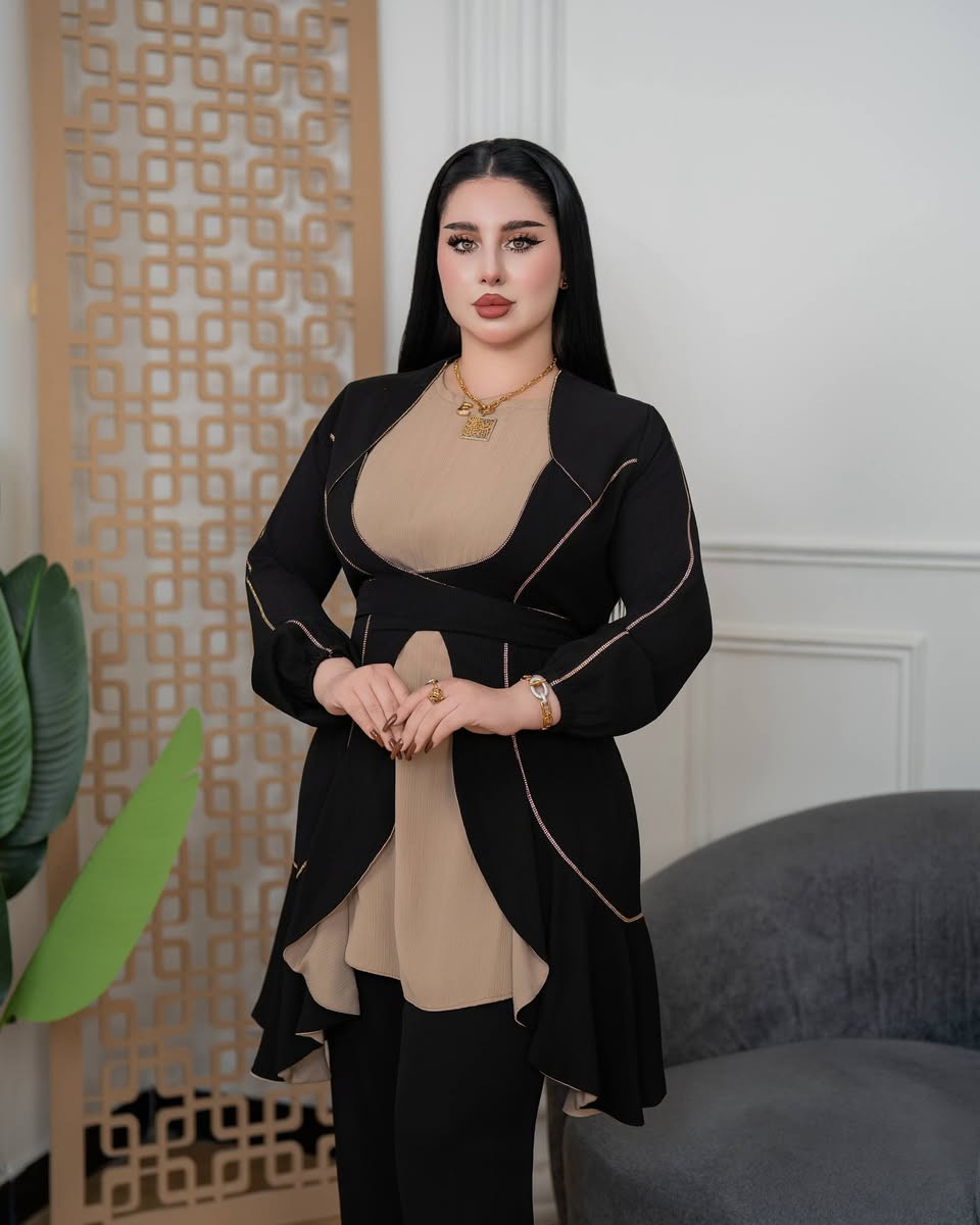 طقم يجنن 🔥😍
للحجز على واتساب الرقم
***********
السعر ٥٠ وتوصيل مجاني
القياسات :-  من وزن 60 الى وزن 100
ج .
