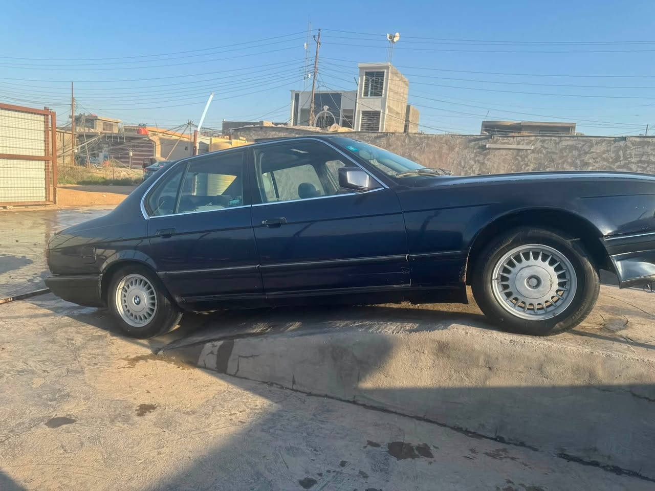 حجم 735كيرعادي بلادي اصل فتحه شغاله غرفه جديده شاد كهربائي على وظع شركه مكينه كير جدد تخم تاير جدد جدد صدر جديد امامي خلفي بدون صبغ بدون حادث تبريد شغال منظومه جدد مراوس حسب القناعه بدون بيع مكاني بغداد ***********رقم نكليزي بسمي هزه جديده

