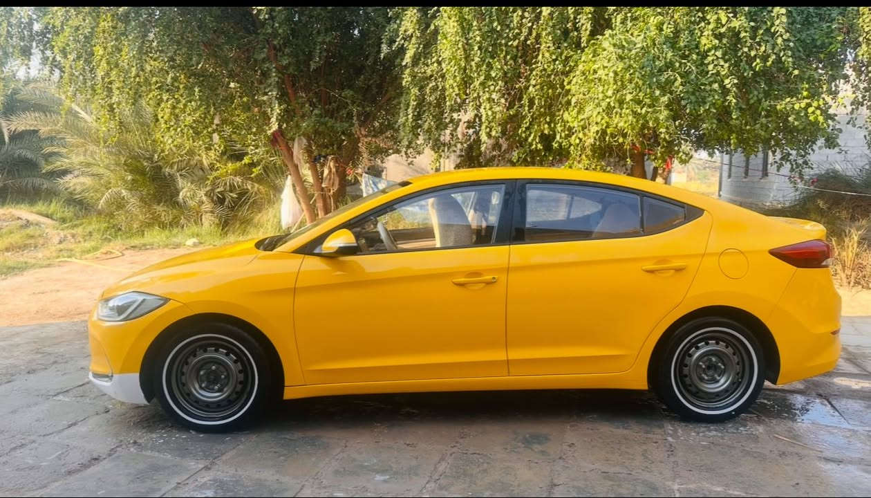 السلام عليكم ورحمة الله وبركاته
الانترا 2017خليجي مكفولة
محرك 2000 باسمي مداور  بنفس لوقت
مصفره هيئه وغرامات جاهزه مـن كلشي مكاني السماوه ***********
