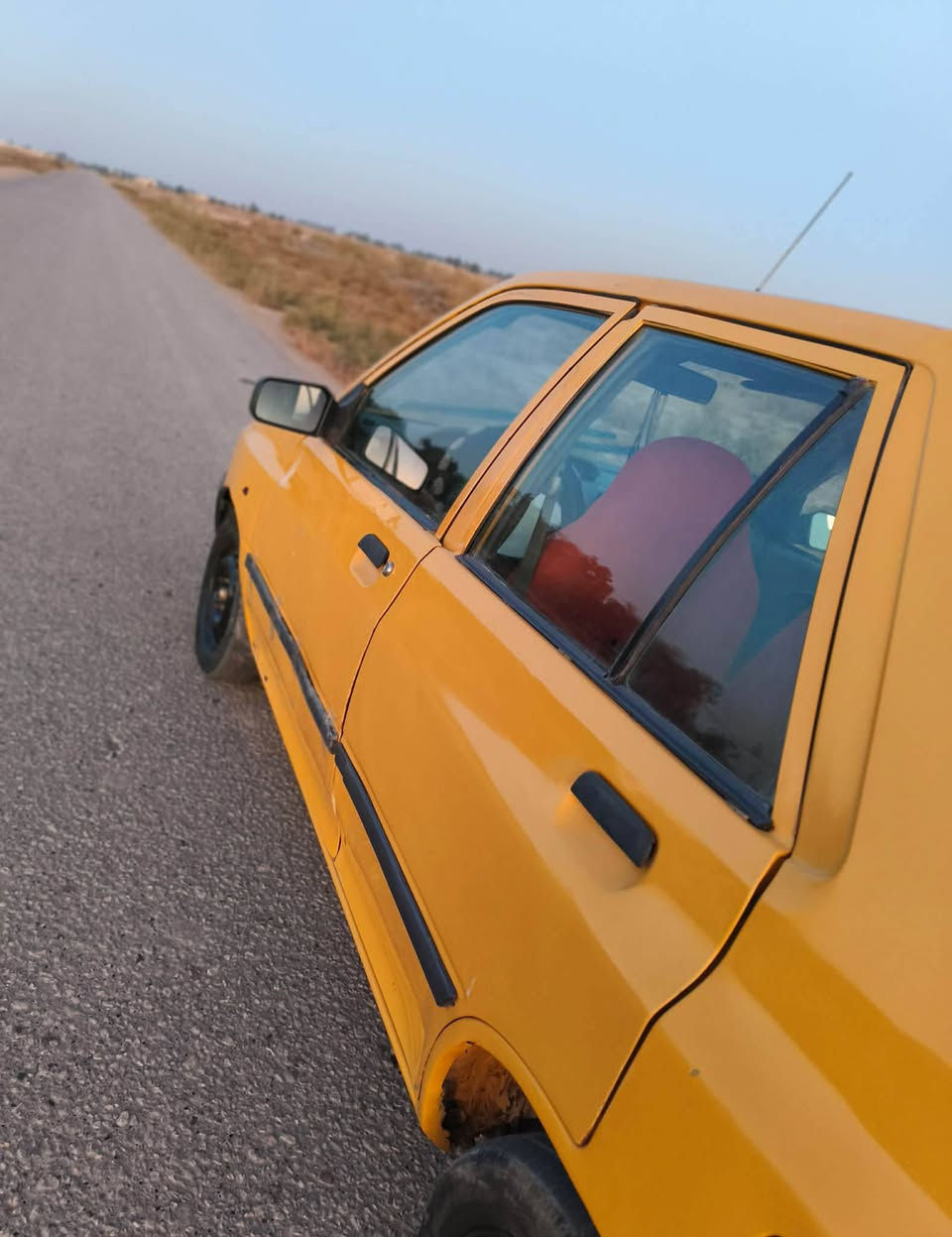 سلام عليكم سايبه موديل 15رقم قادسيه سنويه مجددا للغاية 29 مصفره هيئه وغرمات شرط التحويل مكفوله من الضربه والتبديل مكينه بيها بدايه بخار بس  سياره حلوه وجديده حداديه 75/100 كهربائيات كلهاا شغاله السعر 28وبيها مجال بسيط المكان دونيه عفك  الرقم للاستفسار ***********
