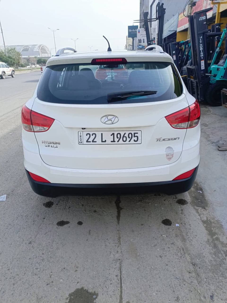 السلام عليكم ورحمه الله وبركاته
للبيع سياره توسان 2011 فول كفاله عامه رقم دولي هزه جديده صارله 20يوم محرك كير كله كفاله جديده السياره ماشيه 175الف السعر 135او بيه مجال مكاني النجف ناحيه القادسيه رقم ***********
